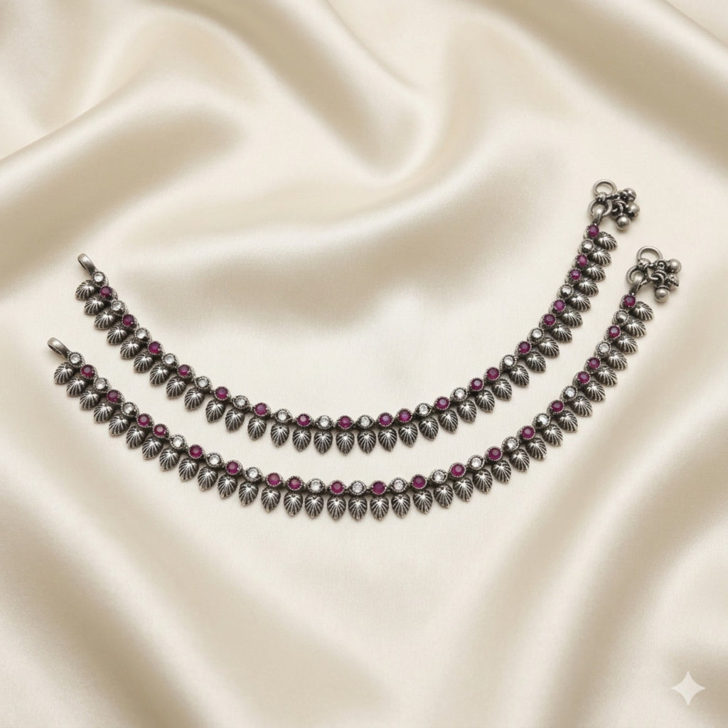 Ratnavali Ruby Charm Anklet