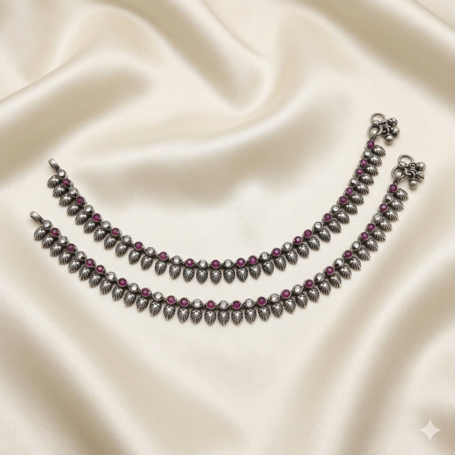 Ratnavali Ruby Charm Anklet