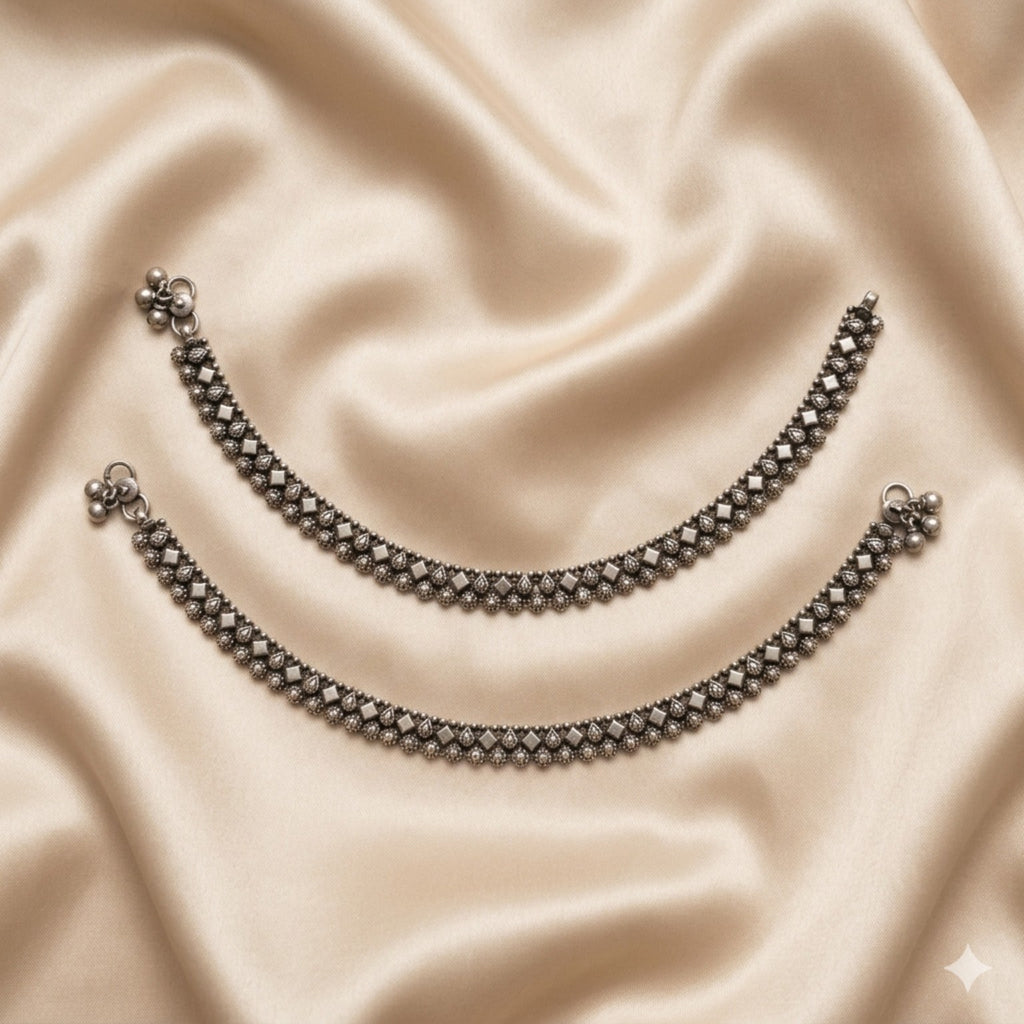 Chandrika Lattice Anklet