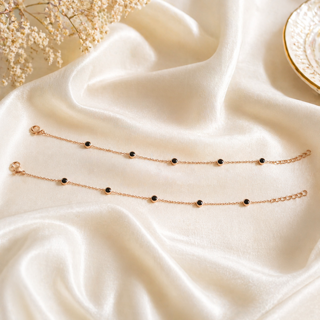 Sukshma Noir Anklet