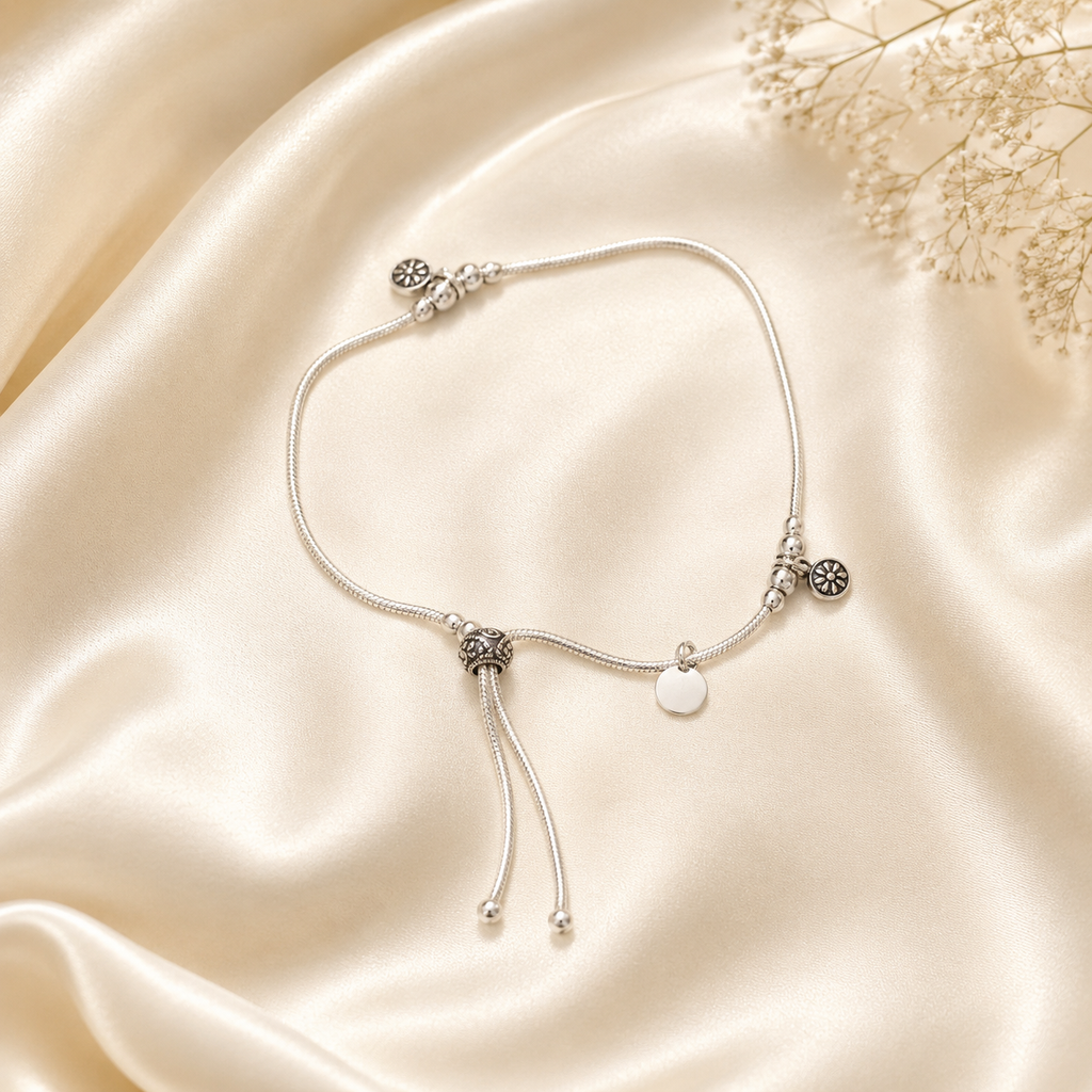 Varnika Charm Silver Anklet