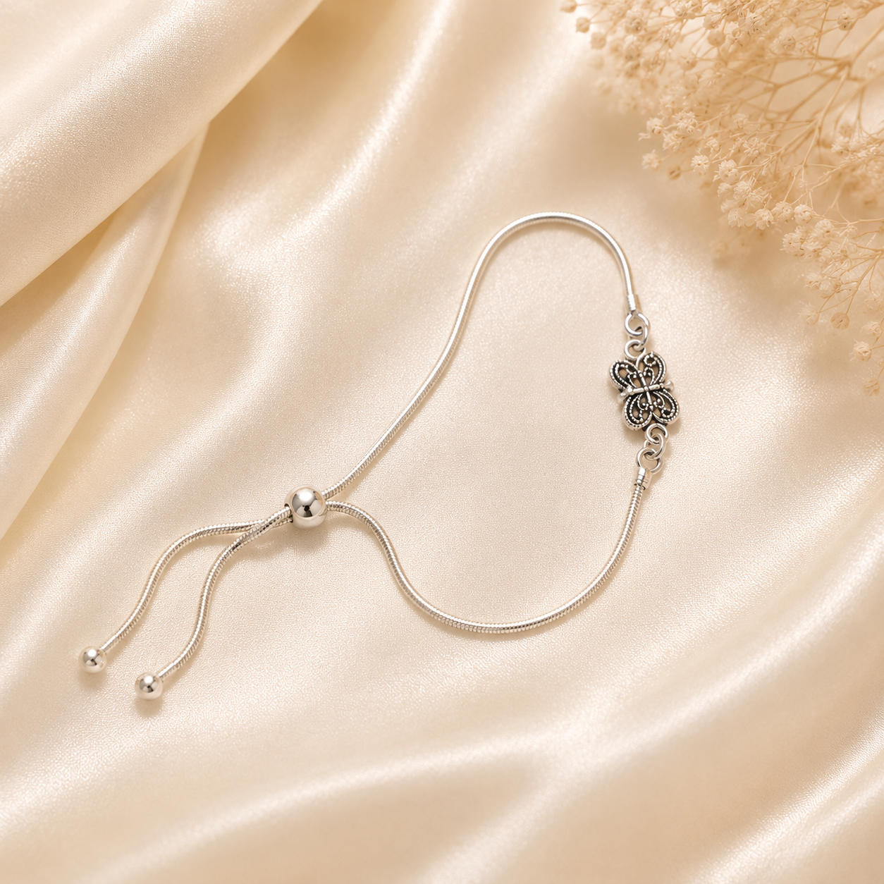 Charuvika Clover Anklet