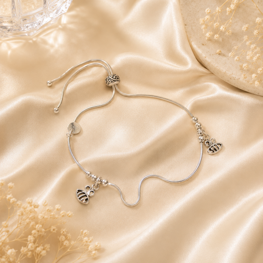 Tavishi Bee Charm Anklet