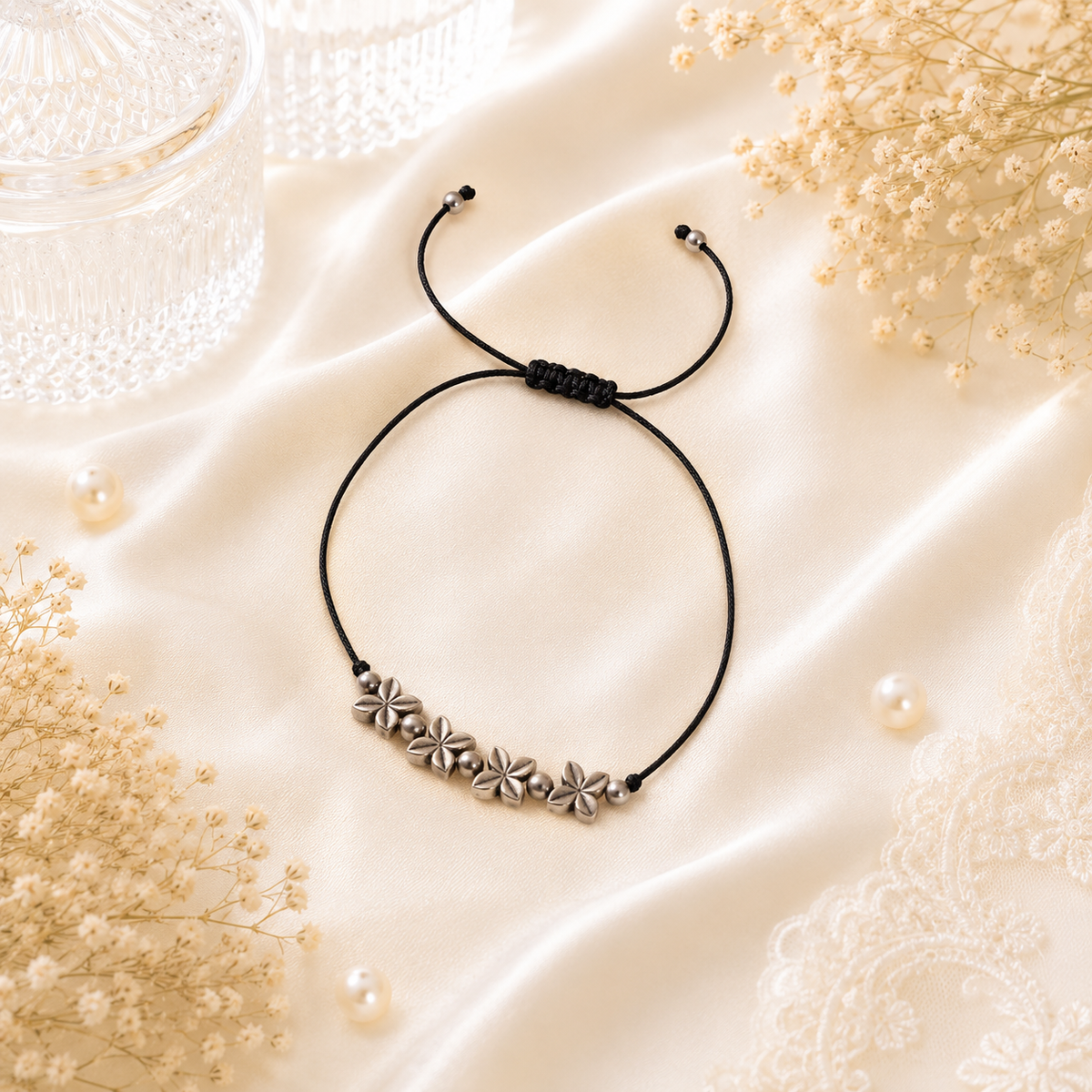 Flora Noir Thread Anklet