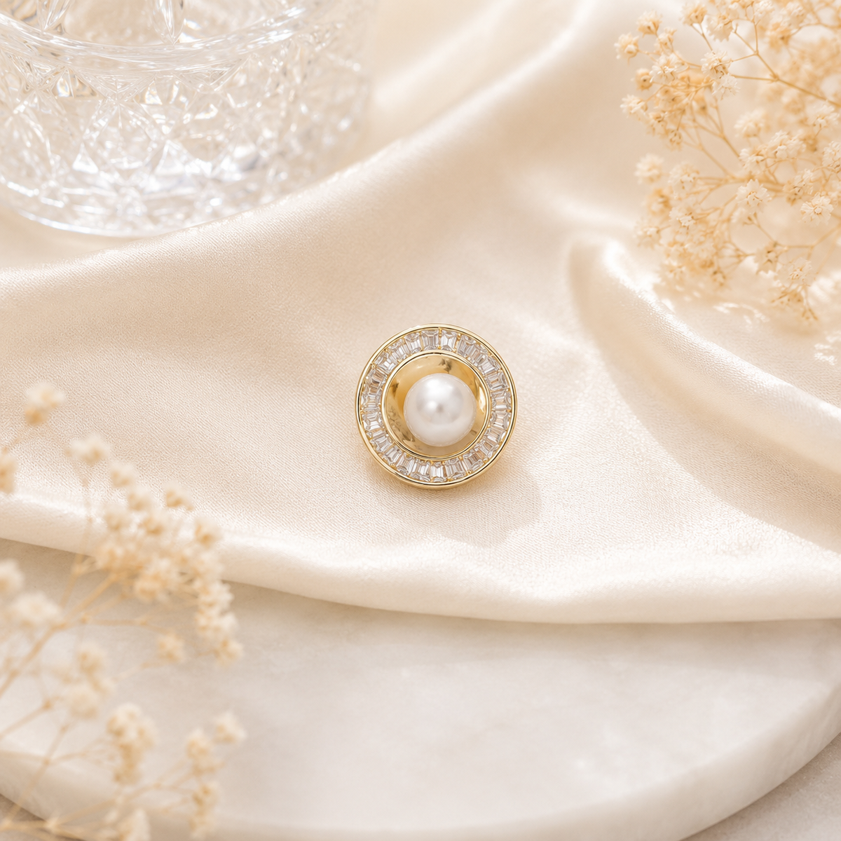 Pearl Halo Brooch