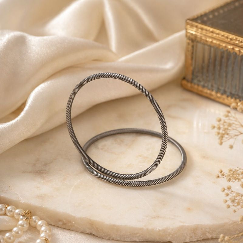 Aarohi Twisted Silver Bangles