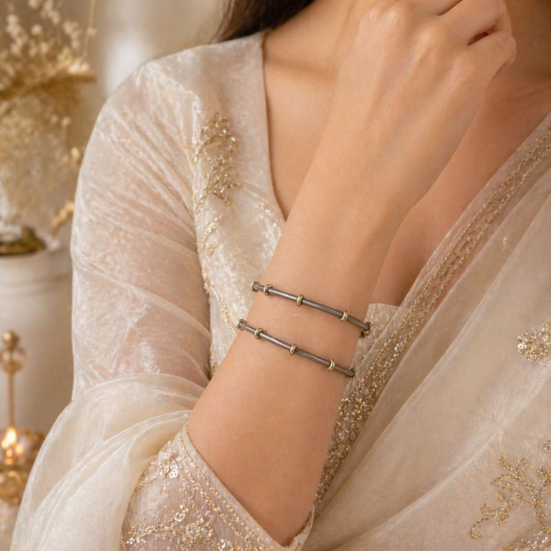 Kavya Link Silver Bangles