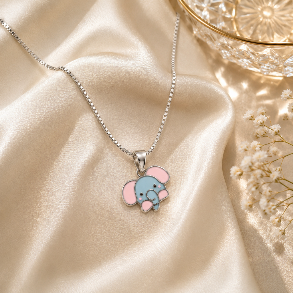 Tiny Trunk Charm Bracelet