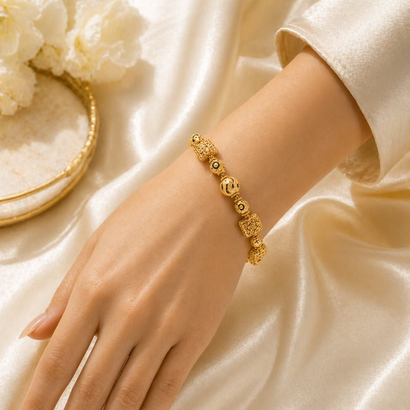 Rajsi Heritage Gold Bracelet