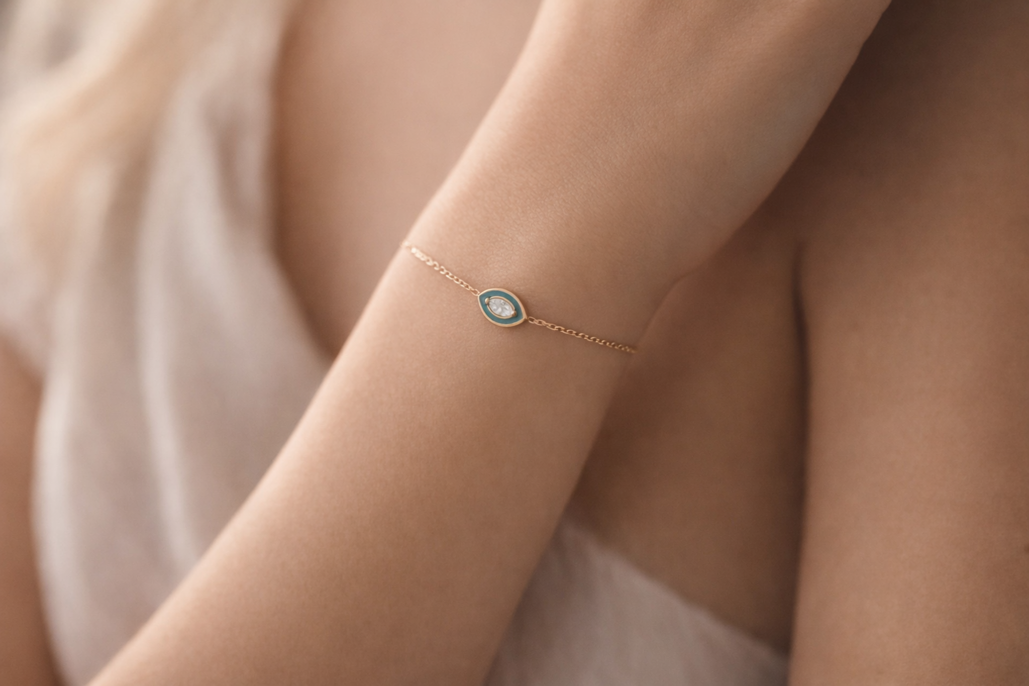 Luna Oval Stone Bracelet