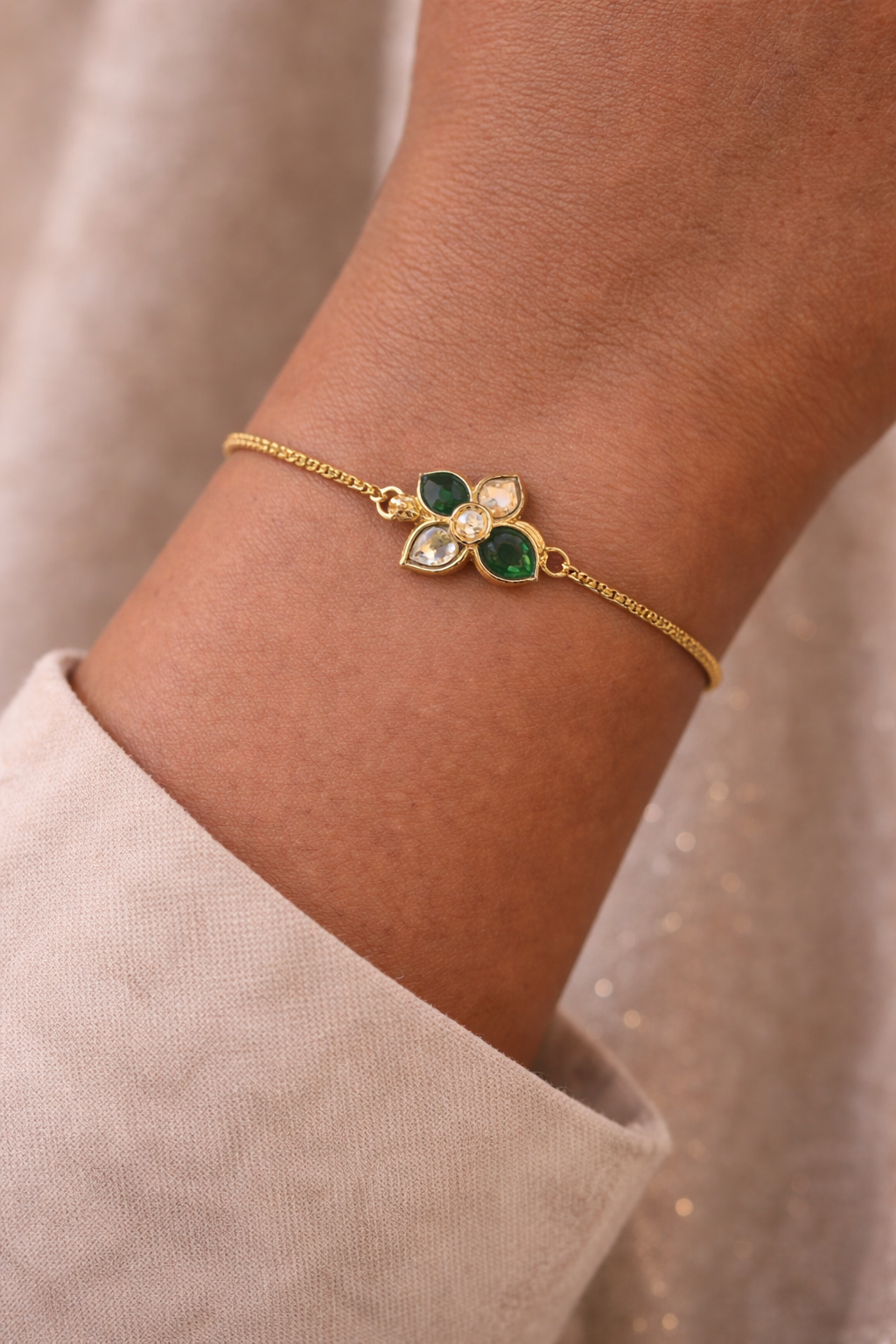 Vanika Green Kundan Bracelet