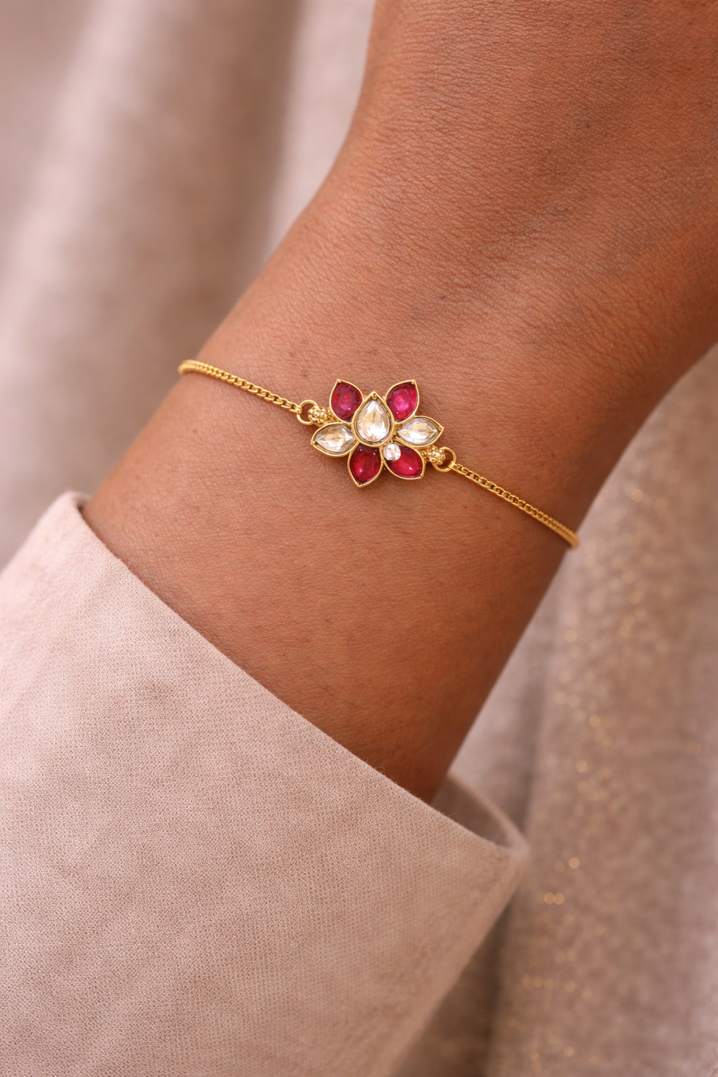 Gulnaar Kundan Floral Bracelet