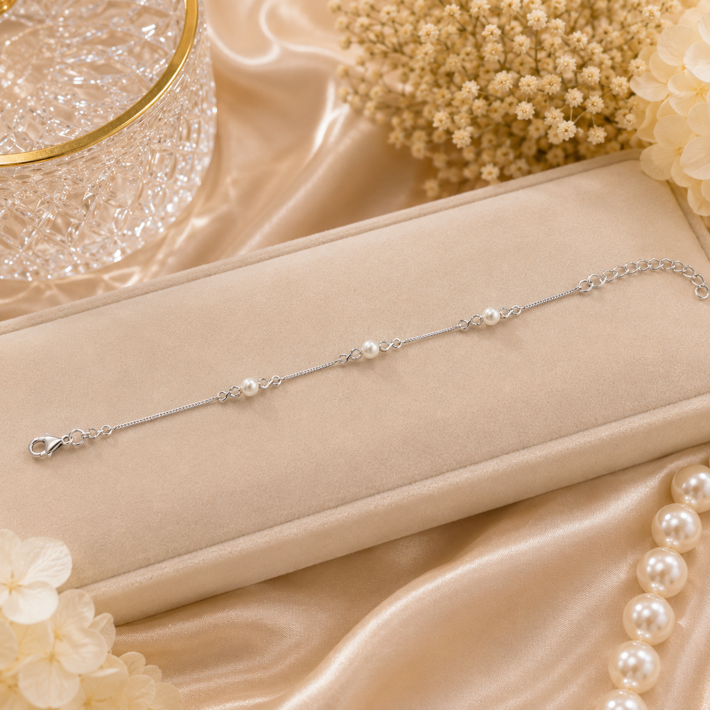 Vihana Pearl Whisper Bracelet
