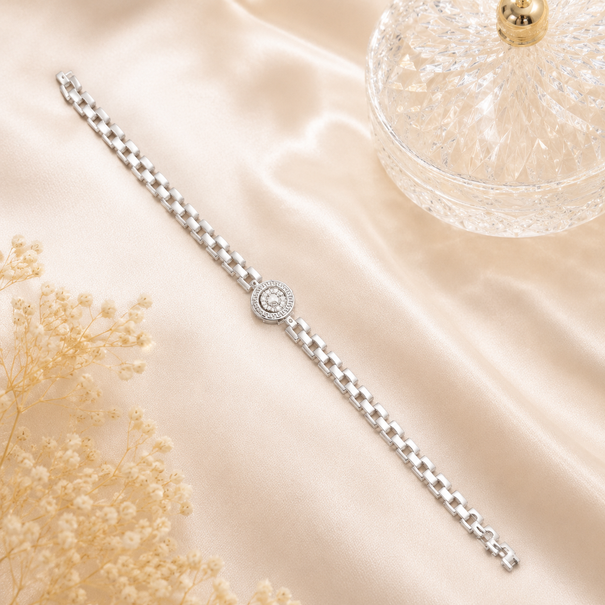 Regal Crest Bracelet