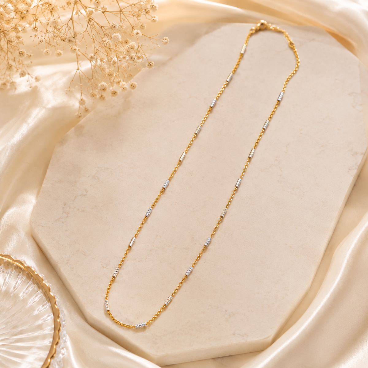 Sunlit Spark Italian Chain