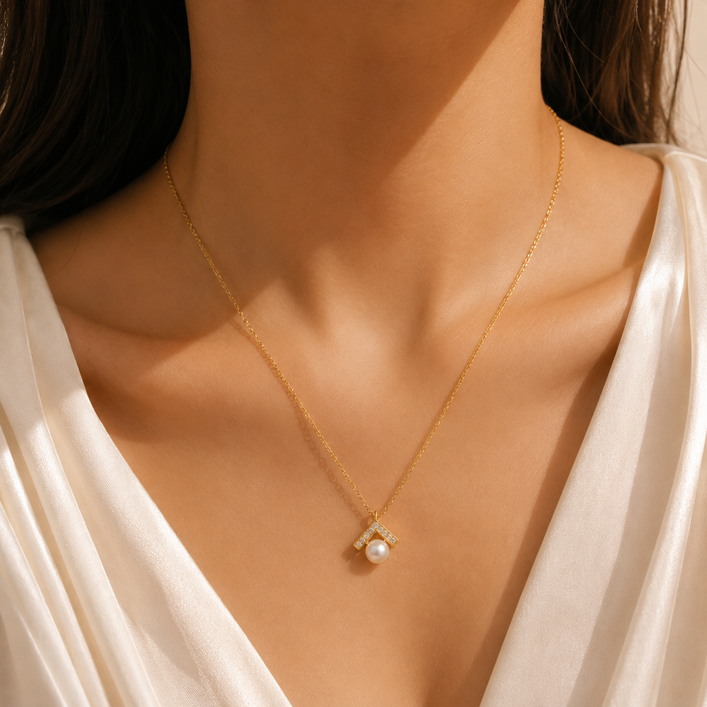Vaanya Pearl Pendant