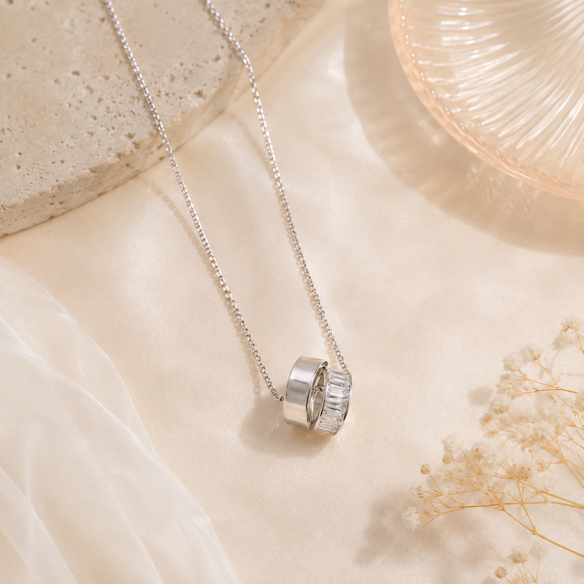 Aarohi Orbit Pendant