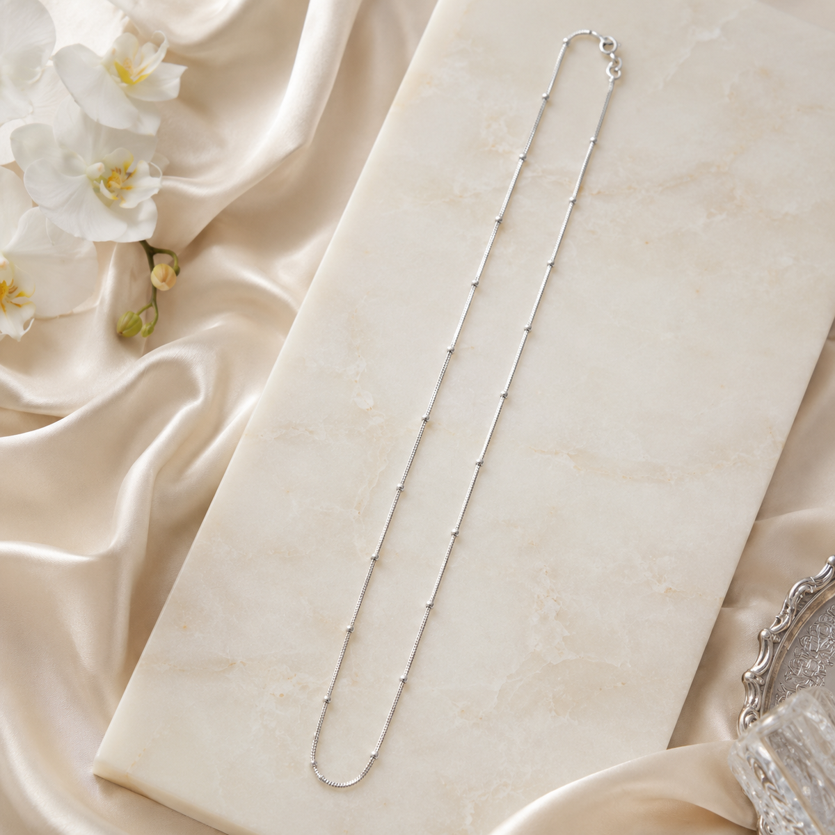 Vihana Silver Box Chain