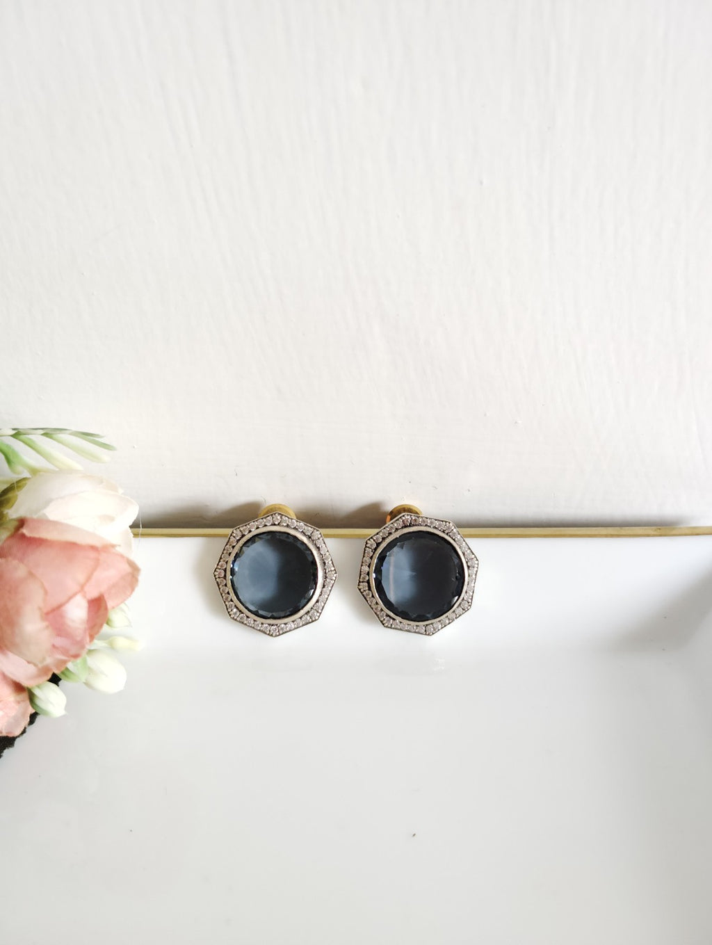 Midnight majesty Stud