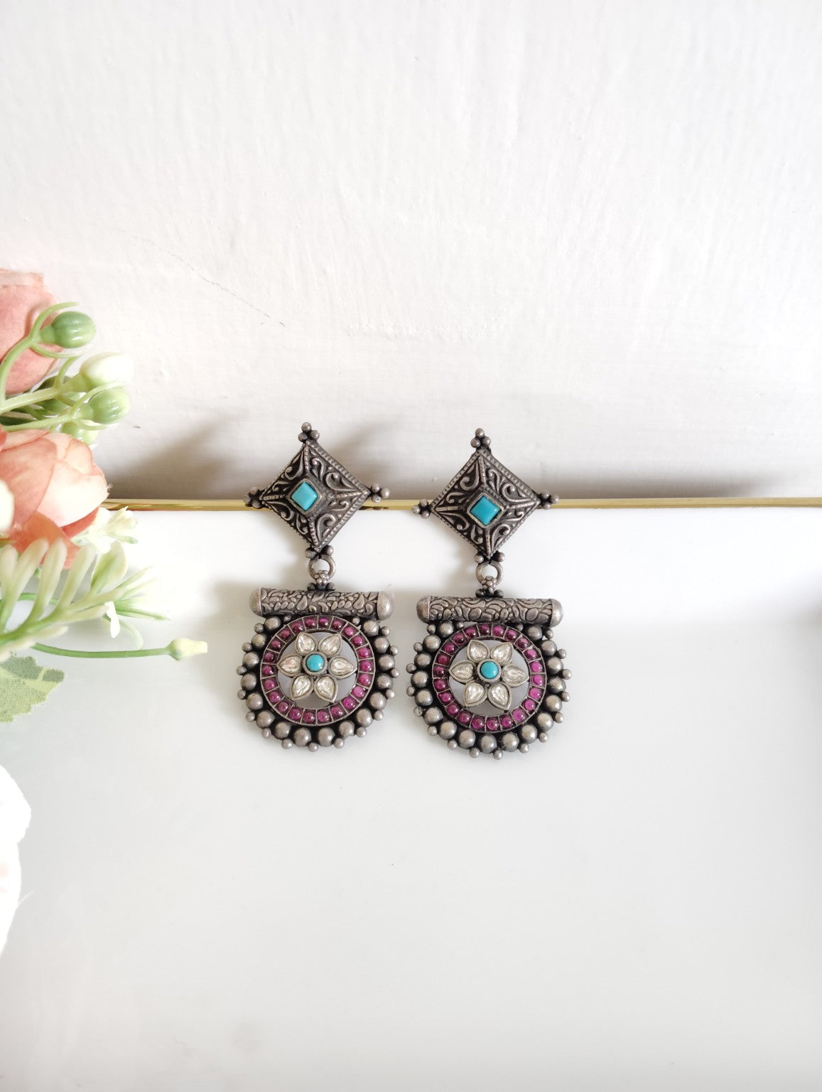 Aarvi Kundan Earring