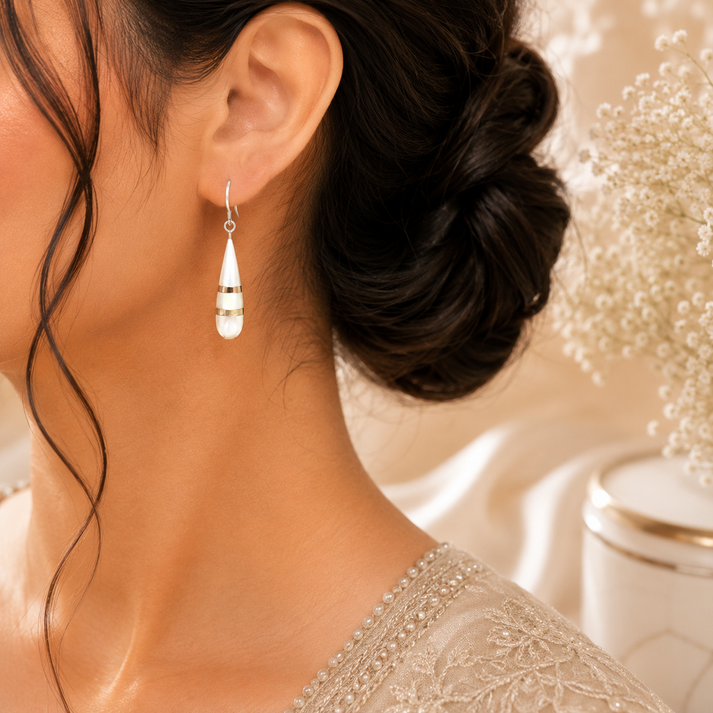 Elira Drop Earrings