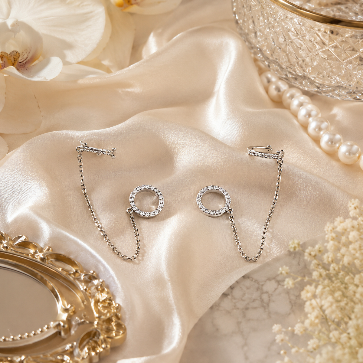 Vireya Chain Studs