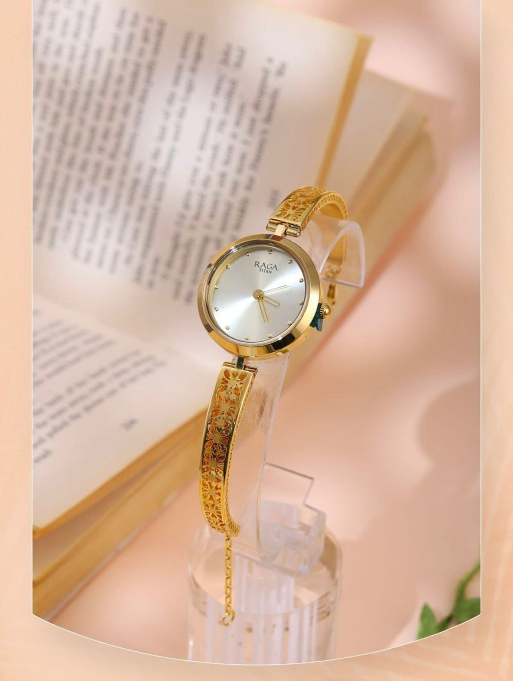 Anvika Floral Watch