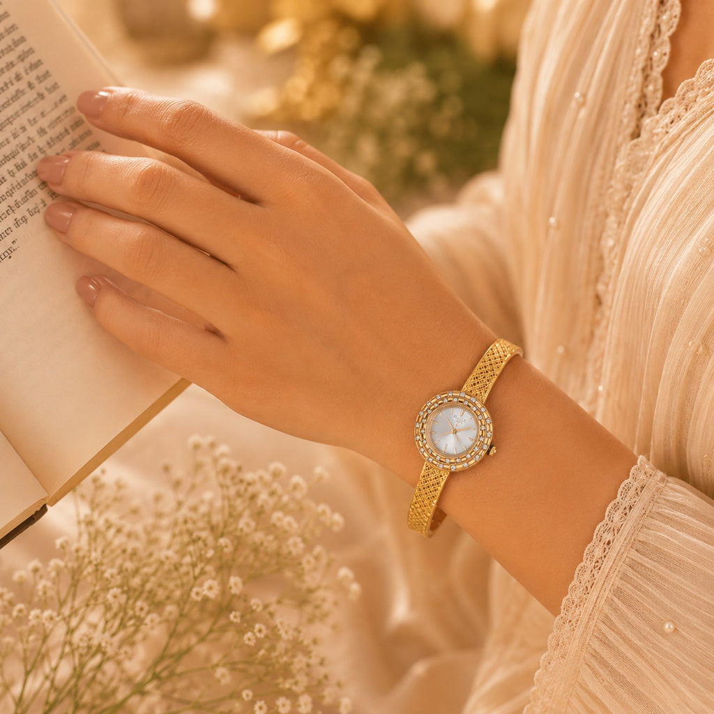 Aarvika Crystal Watch