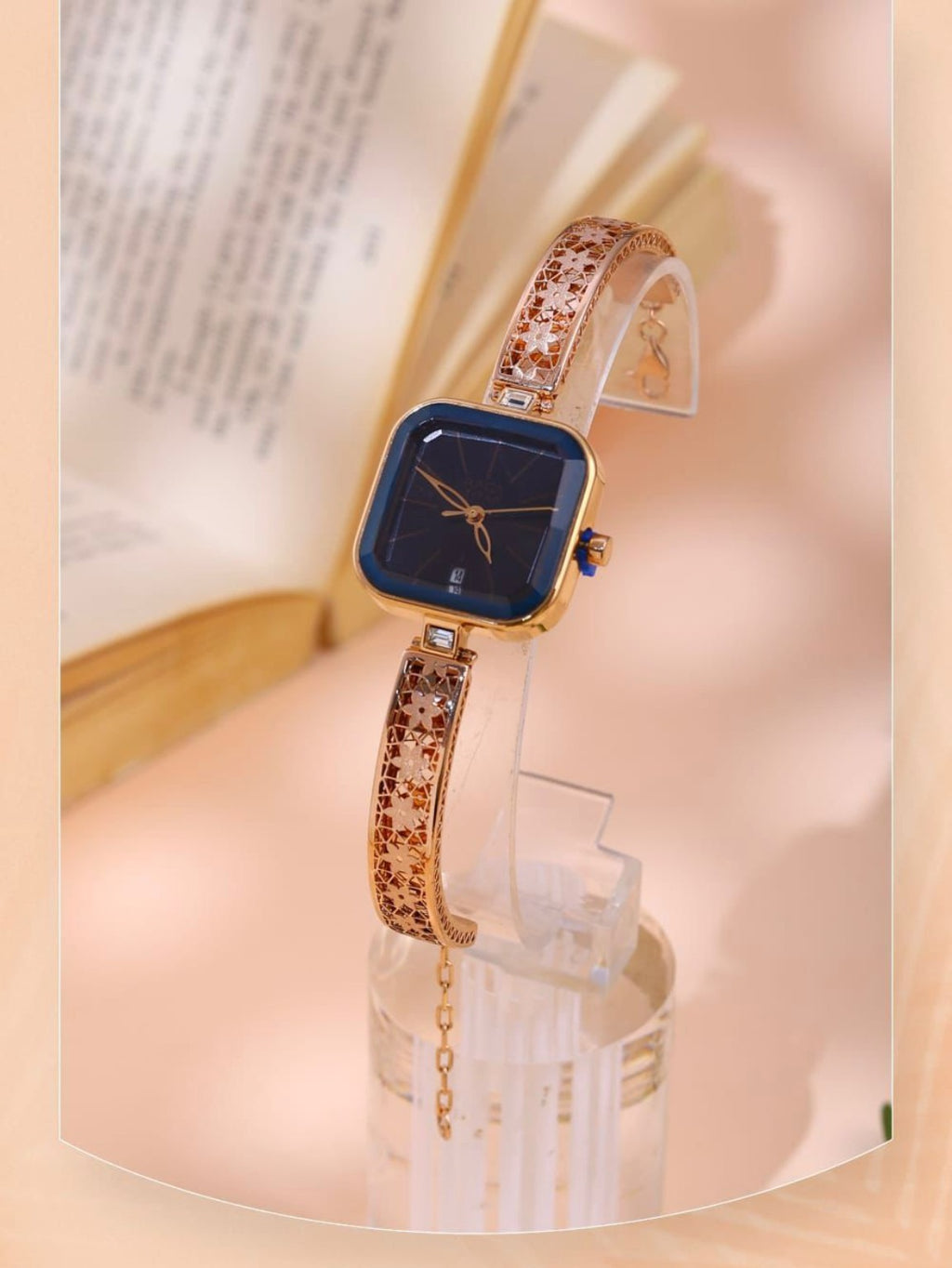 Nyra Midnight Gold Watch