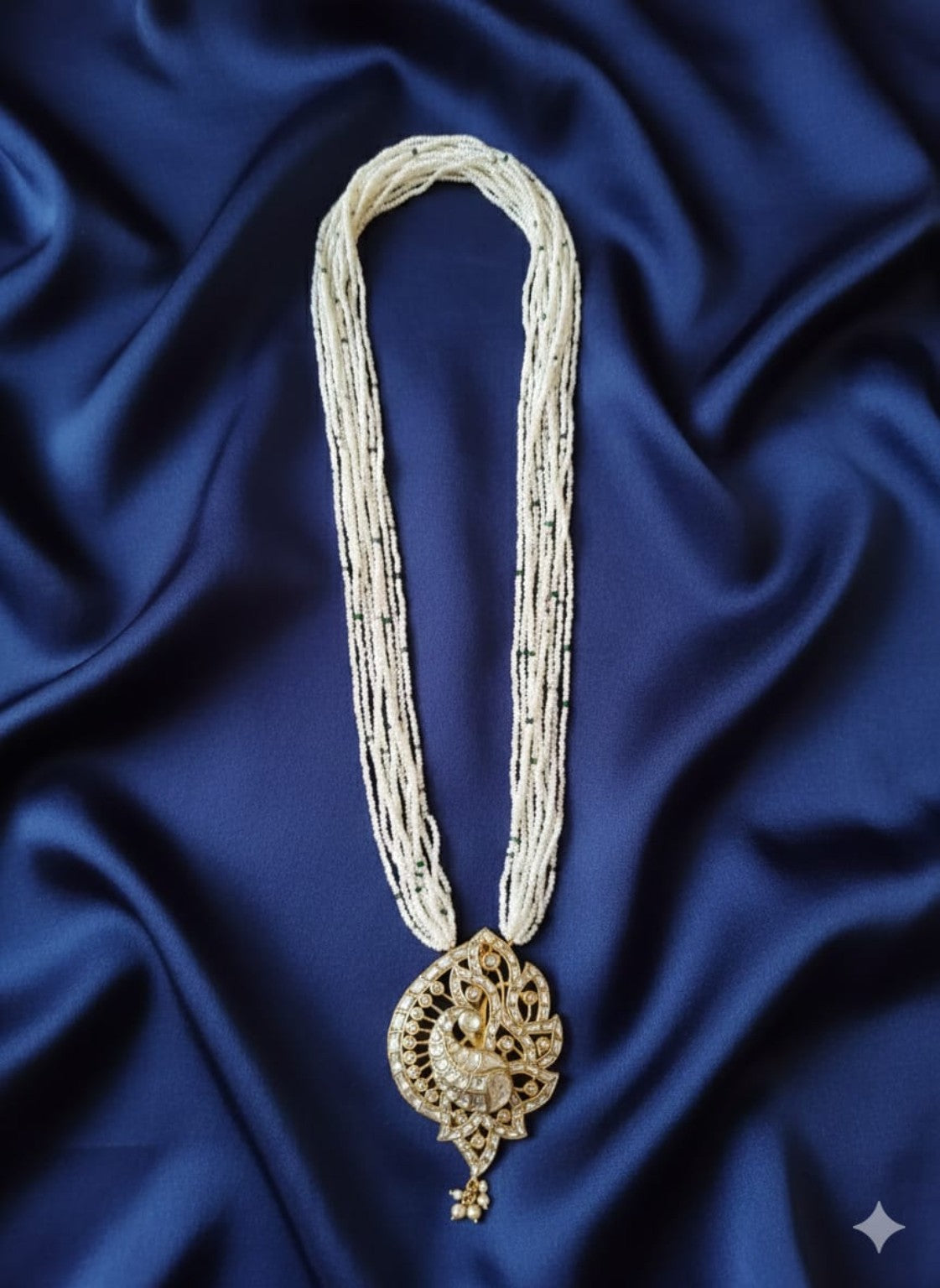 Neelam Noor Pearl Kundan Haram