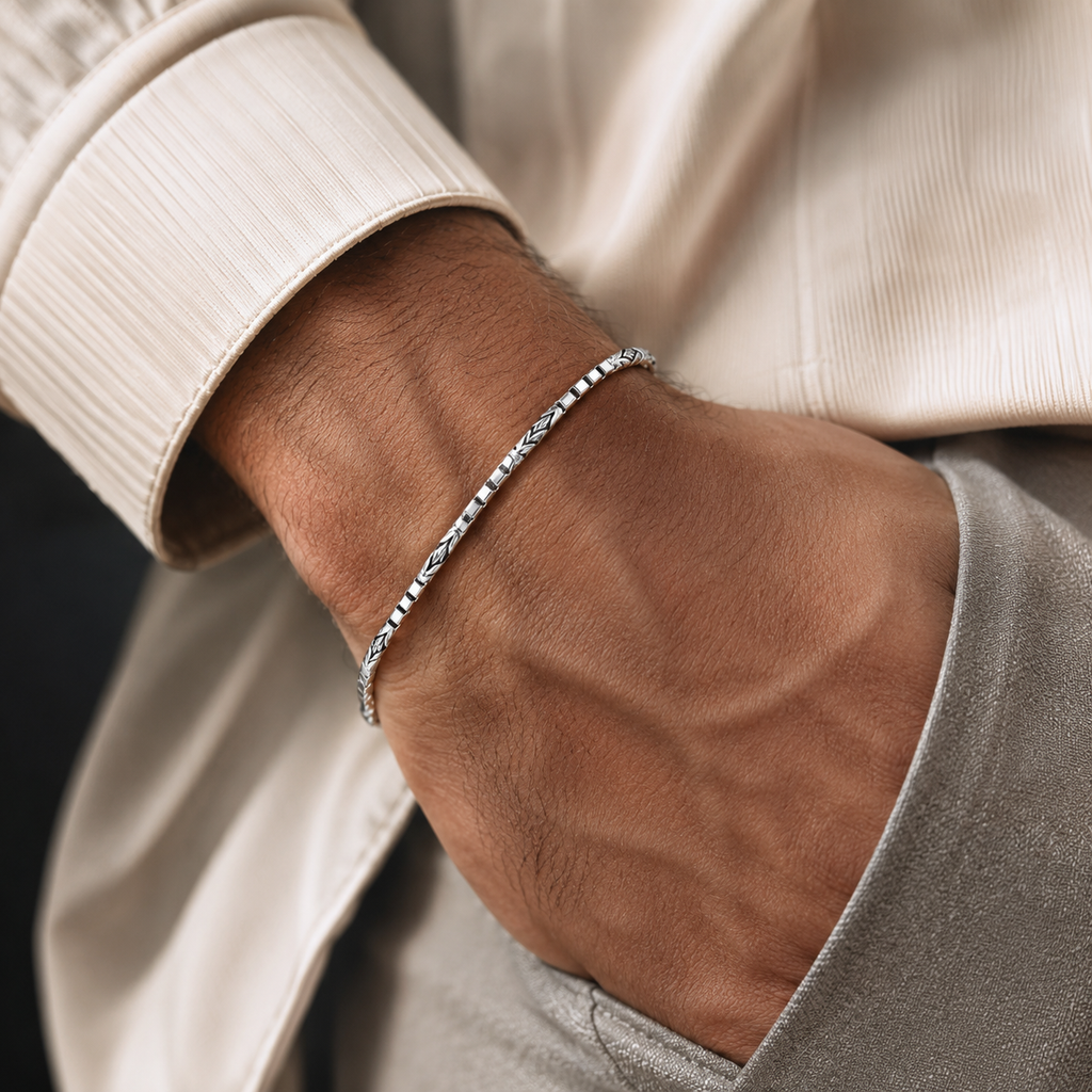 Regal Link Silver Bracelet