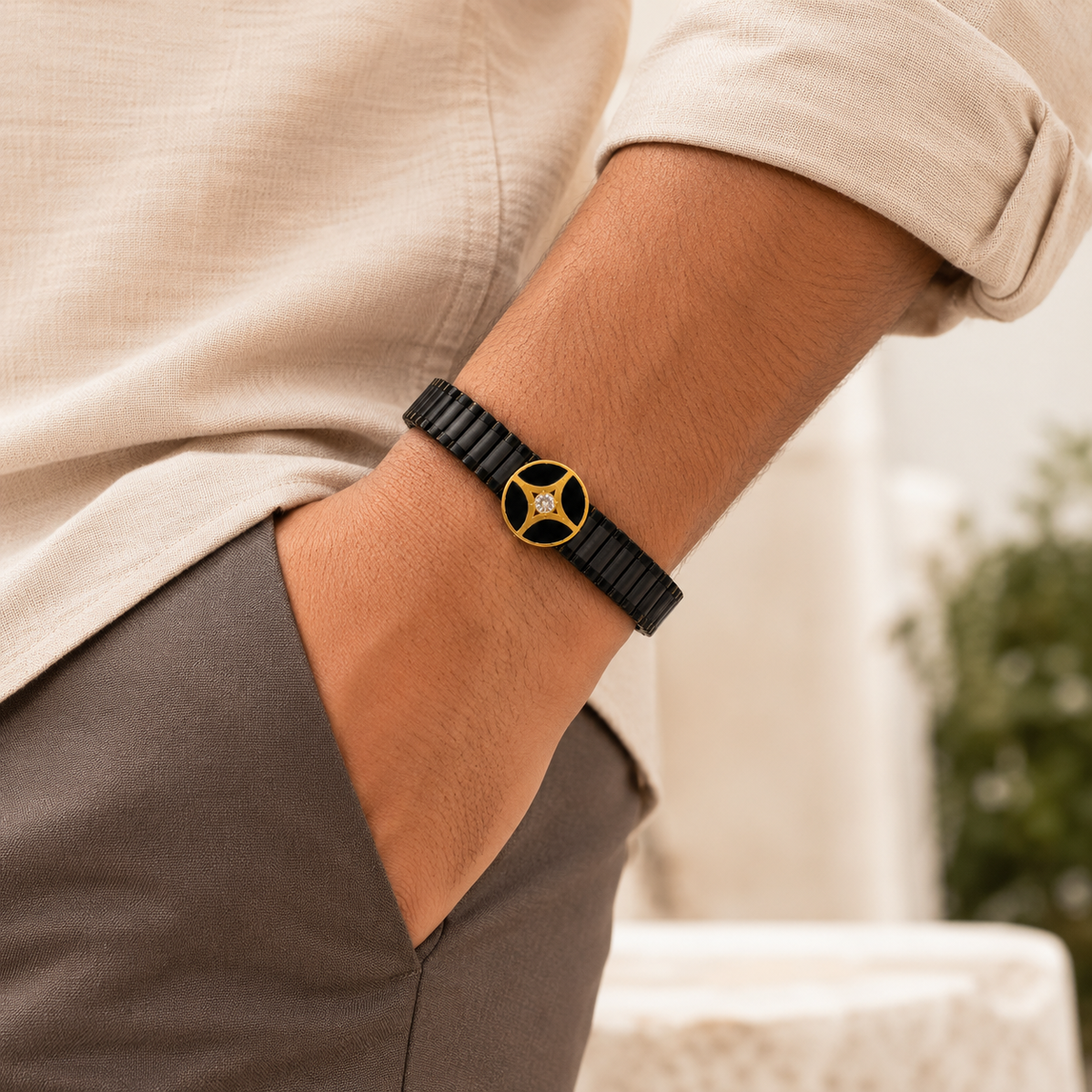 Vedant Noir Bracelet