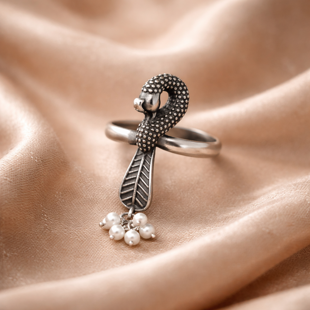 Mayura Feather Pearl Drop Oxidiseda Ring