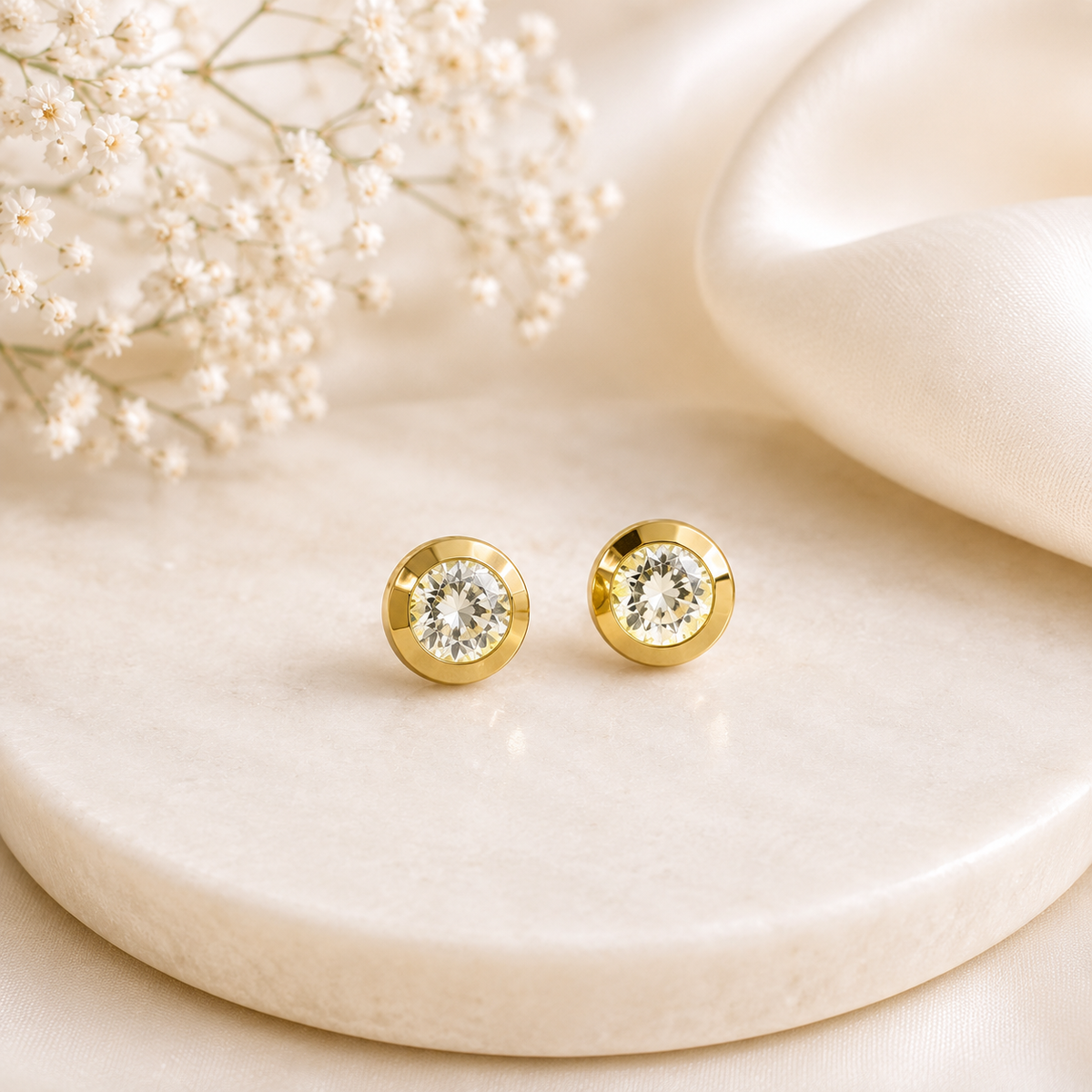 Ishani Solitaire Studs