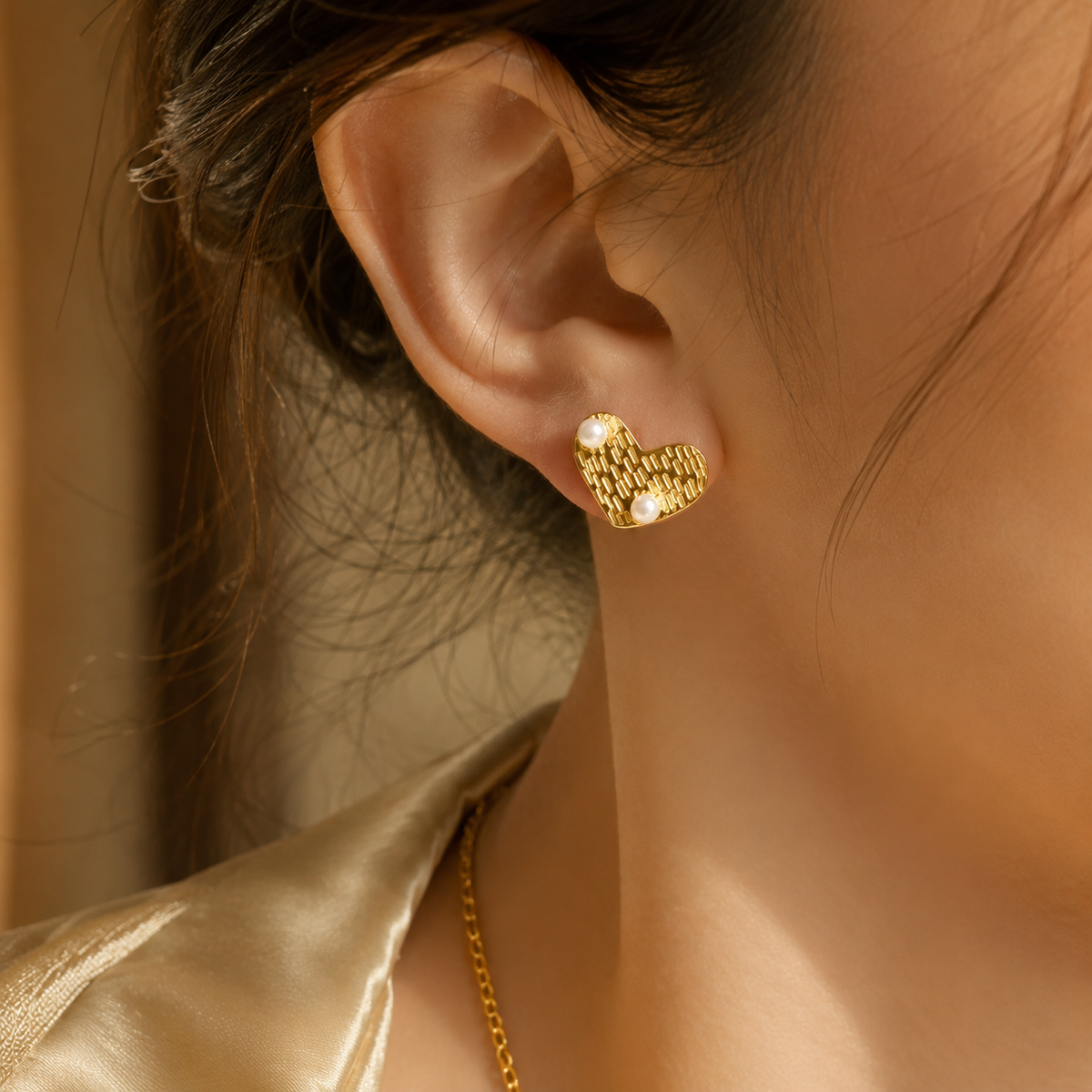 Hridaya Pearl Studs