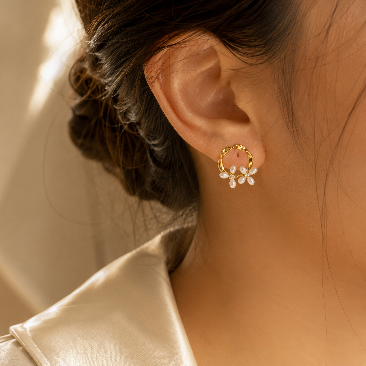Pushpavalli Pearl Studs